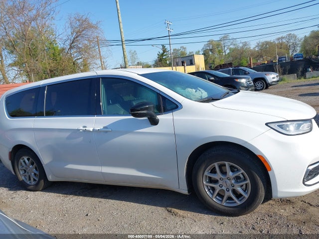 2025 Chrysler Pacifica Select მანქანა იყიდება აუქციონზე, vin: 2C4RC1BG1SR529240, აუქციონის ნომერი: 45007195