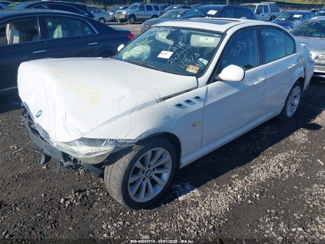 2011 Bmw 328i Xdrive მანქანა იყიდება აუქციონზე, vin: WBAPK5C58BF123121, აუქციონის ნომერი: 45007215