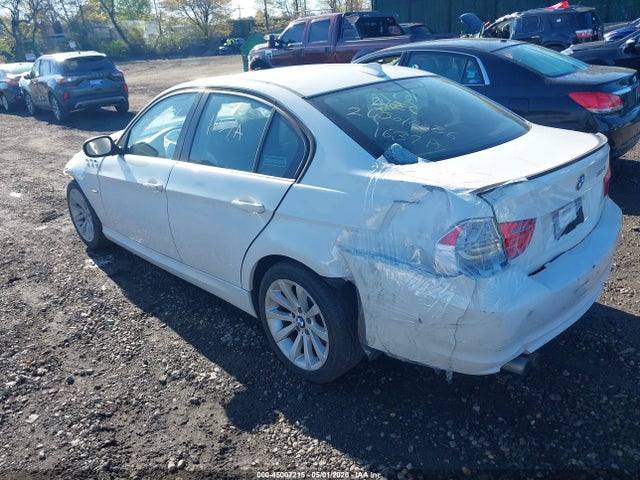 2011 Bmw 328i Xdrive მანქანა იყიდება აუქციონზე, vin: WBAPK5C58BF123121, აუქციონის ნომერი: 45007215