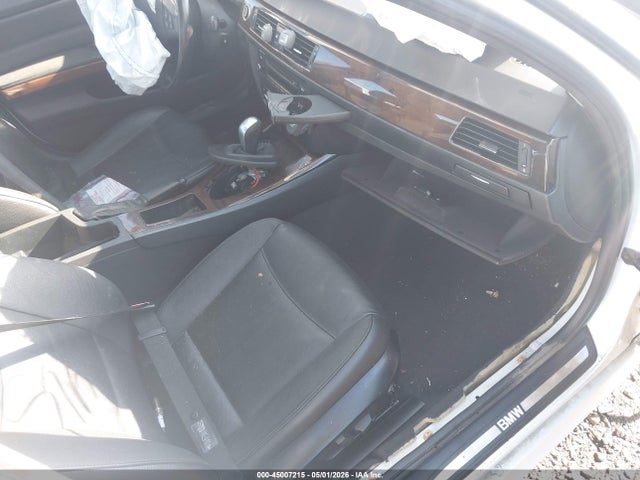 2011 Bmw 328i Xdrive მანქანა იყიდება აუქციონზე, vin: WBAPK5C58BF123121, აუქციონის ნომერი: 45007215