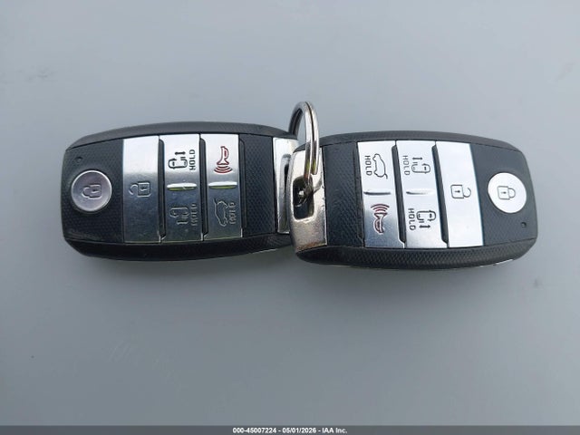 Продаж на аукціоні авто 2017 Kia Sedona Lx, vin: KNDMB5C11H6245072, номер лоту: 45007224