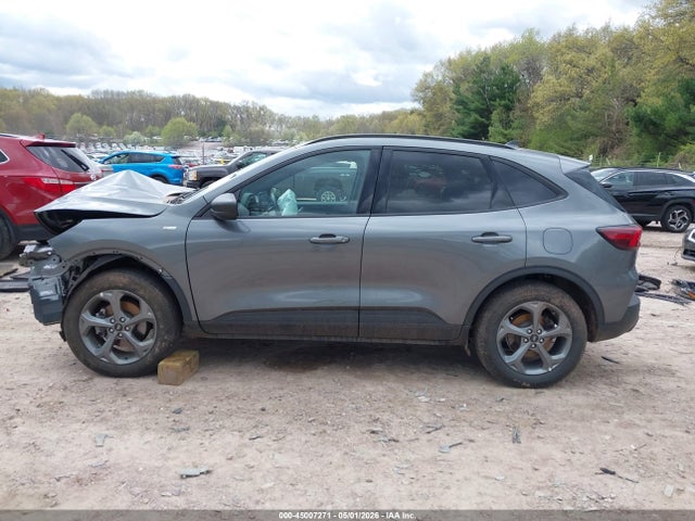 45007271 :رقم المزاد ، 1FMCU9MN3SUA30046 vin ، 2025 Ford Escape St-line مزاد بيع