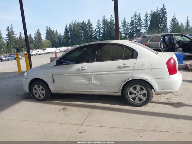 Продажа на аукционе авто 2011 Hyundai Accent Gls, vin: KMHCN4AC3BU612053, номер лота: 45007295