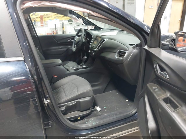 2021 Chevrolet Equinox Awd Lt მანქანა იყიდება აუქციონზე, vin: 3GNAXUEV4MS136990, აუქციონის ნომერი: 45007298
