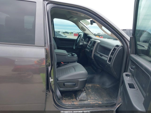 Продажа на аукционе авто 2020 Ram 1500 Classic Tradesman  4x2 6'4 Box, vin: 1C6RR6FG0LS144443, номер лота: 45007310