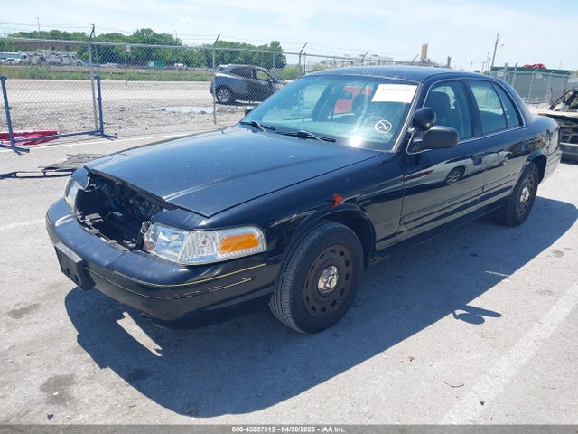 2005 Ford Crown Victoria Police მანქანა იყიდება აუქციონზე, vin: 2FAFP71W45X115538, აუქციონის ნომერი: 45007312