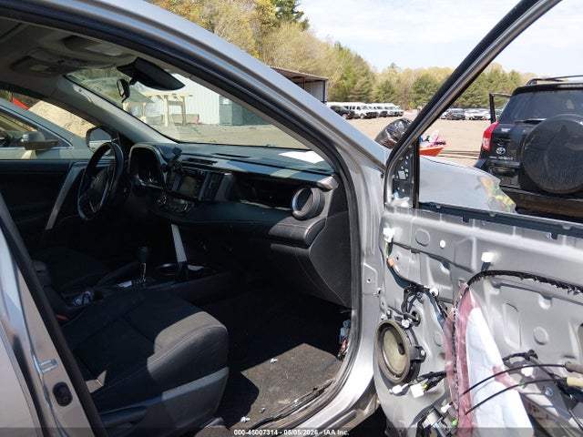 Aukcja sprzedaży 2018 Toyota Rav4 Xle, vin: JTMRFREV1JJ208091, numer aukcji: 45007314