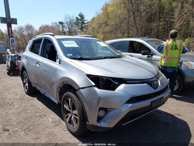 Aukcja sprzedaży 2018 Toyota Rav4 Xle, vin: JTMRFREV1JJ208091, numer aukcji: 45007314