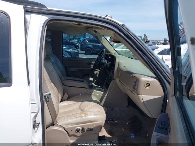 Продажа на аукционе авто 2004 Chevrolet Tahoe Lt, vin: 1GNEK13Z34R104197, номер лота: 45007351
