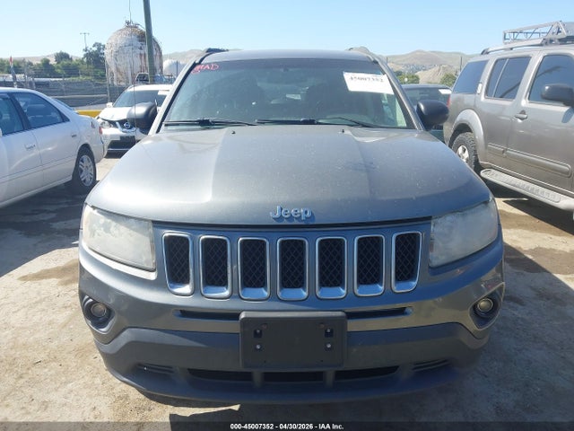 2012 Jeep Compass Limited მანქანა იყიდება აუქციონზე, vin: 1C4NJCCB3CD601840, აუქციონის ნომერი: 45007352