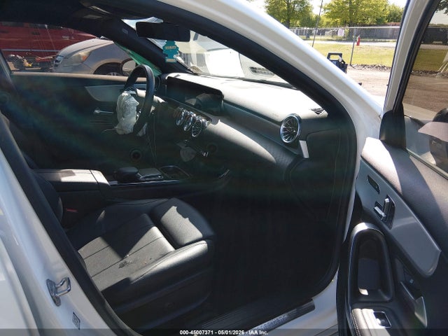 Aukcja sprzedaży 2022 Mercedes-benz A 220 4matic, vin: W1K3G4FB6NJ334856, numer aukcji: 45007371