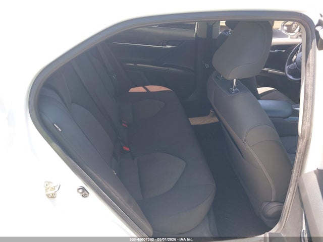 45007382 :رقم المزاد ، 4T1C11AK7LU311918 vin ، 2020 Toyota Camry Le مزاد بيع
