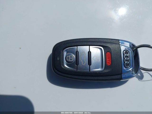 2013 Audi A4 2.0t Premium მანქანა იყიდება აუქციონზე, vin: WAUAFAFL3DN024602, აუქციონის ნომერი: 45007395