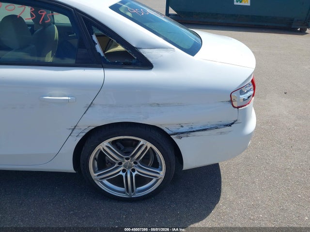 2013 Audi A4 2.0t Premium მანქანა იყიდება აუქციონზე, vin: WAUAFAFL3DN024602, აუქციონის ნომერი: 45007395
