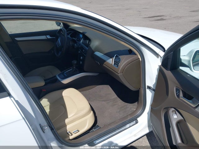 2013 Audi A4 2.0t Premium მანქანა იყიდება აუქციონზე, vin: WAUAFAFL3DN024602, აუქციონის ნომერი: 45007395