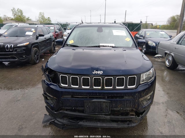 2019 Jeep Compass Latitude 4x4 მანქანა იყიდება აუქციონზე, vin: 3C4NJDBB4KT734218, აუქციონის ნომერი: 45007419