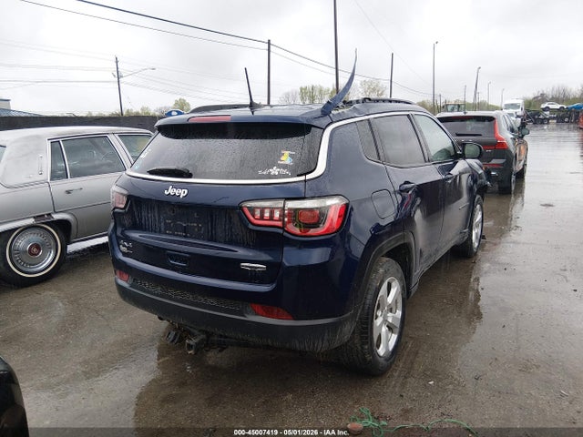 2019 Jeep Compass Latitude 4x4 მანქანა იყიდება აუქციონზე, vin: 3C4NJDBB4KT734218, აუქციონის ნომერი: 45007419