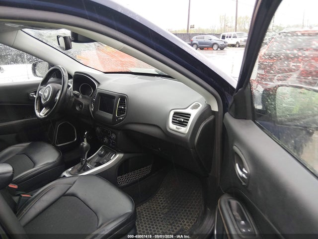 2019 Jeep Compass Latitude 4x4 მანქანა იყიდება აუქციონზე, vin: 3C4NJDBB4KT734218, აუქციონის ნომერი: 45007419