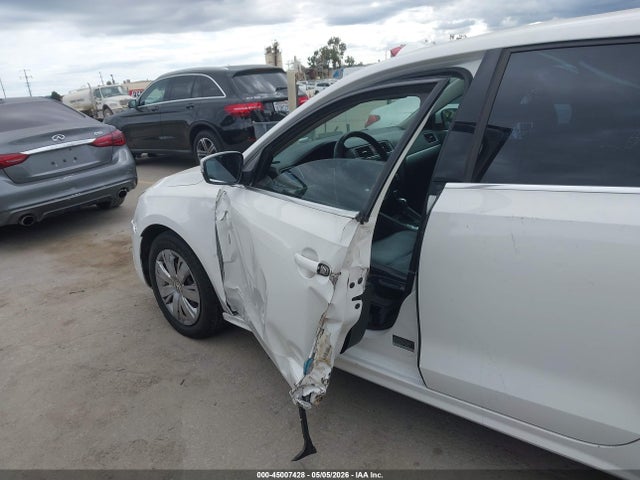 2013 Volkswagen Jetta 2.5l Se მანქანა იყიდება აუქციონზე, vin: 3VWDP7AJ5DM245034, აუქციონის ნომერი: 45007428