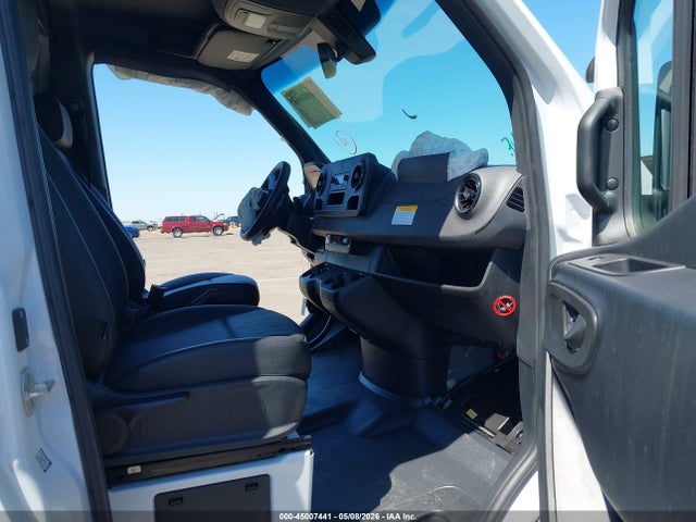 2025 Mercedes-benz Sprinter 2500 Standard Roof 4-cyl Diesel მანქანა იყიდება აუქციონზე, vin: W1Y4KBHY5ST202444, აუქციონის ნომერი: 45007441