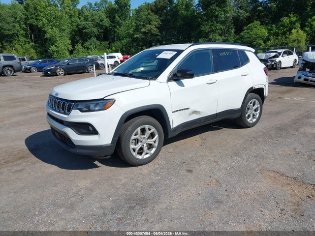 2024 Jeep Compass Latitude 4x4 მანქანა იყიდება აუქციონზე, vin: 3C4NJDBN1RT154686, აუქციონის ნომერი: 45007484
