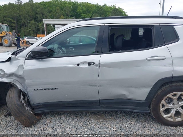 2024 Jeep Compass Latitude 4x4 მანქანა იყიდება აუქციონზე, vin: 3C4NJDBN6RT117990, აუქციონის ნომერი: 45007495