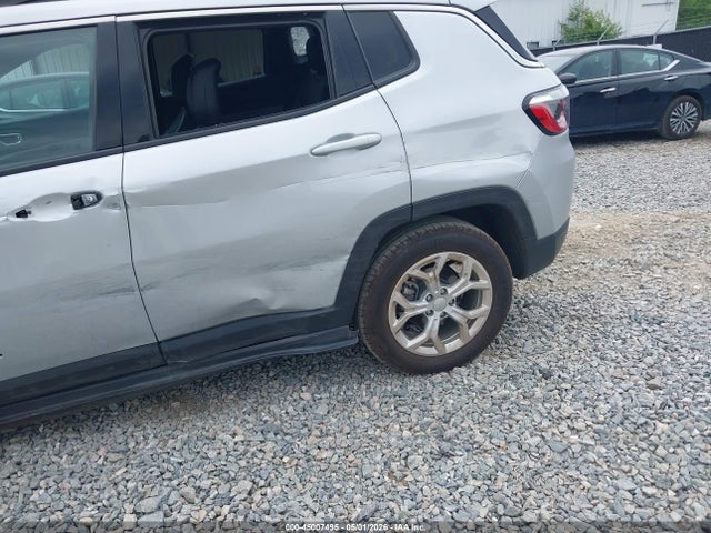 2024 Jeep Compass Latitude 4x4 მანქანა იყიდება აუქციონზე, vin: 3C4NJDBN6RT117990, აუქციონის ნომერი: 45007495