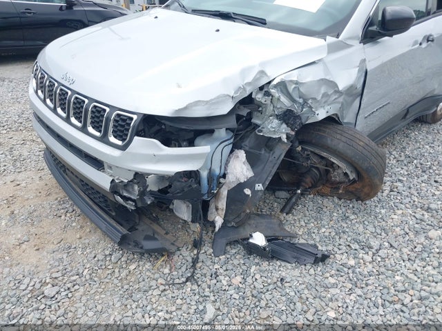 2024 Jeep Compass Latitude 4x4 მანქანა იყიდება აუქციონზე, vin: 3C4NJDBN6RT117990, აუქციონის ნომერი: 45007495