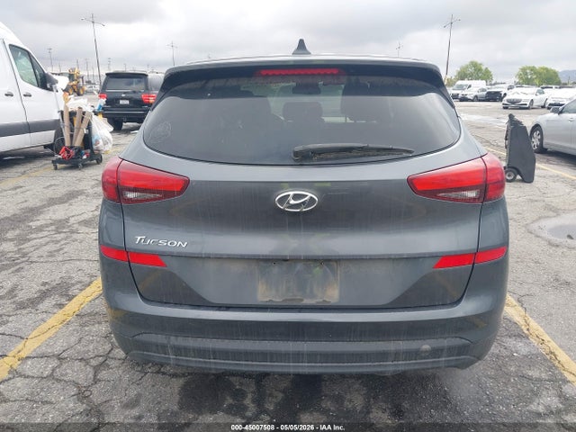 KM8J23A46KU943941 Hyundai TUCSON SE