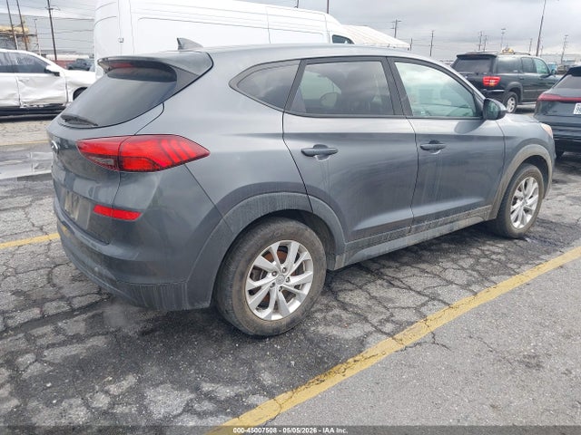 KM8J23A46KU943941 Hyundai TUCSON SE