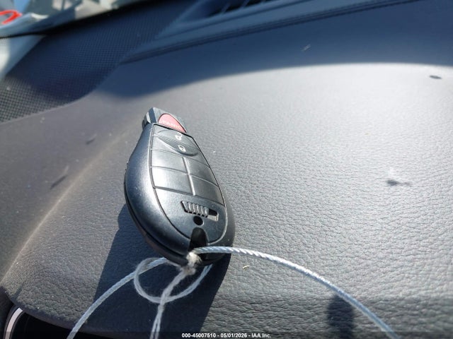 45007510 :رقم المزاد ، 1C4PJMCB5LD507425 vin ، 2020 Jeep Cherokee Latitude 4x4 مزاد بيع