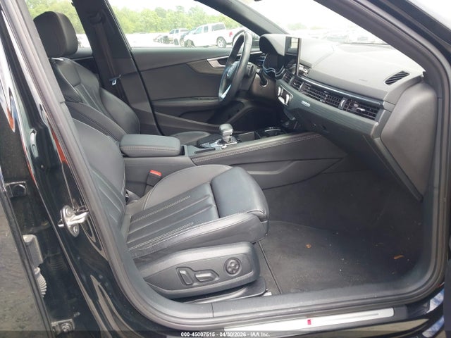 2024 Audi A4 Premium Plus 45 Tfsi S Line Quattro S Tronic მანქანა იყიდება აუქციონზე, vin: WAUEAAF49RN005682, აუქციონის ნომერი: 45007515