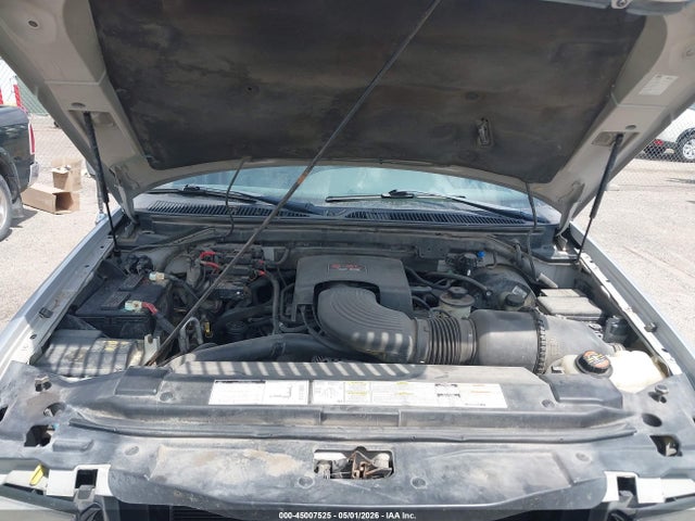 Продажа на аукционе авто 1998 Lincoln Navigator, vin: 5LMPU28LXWLJ51442, номер лота: 45007525