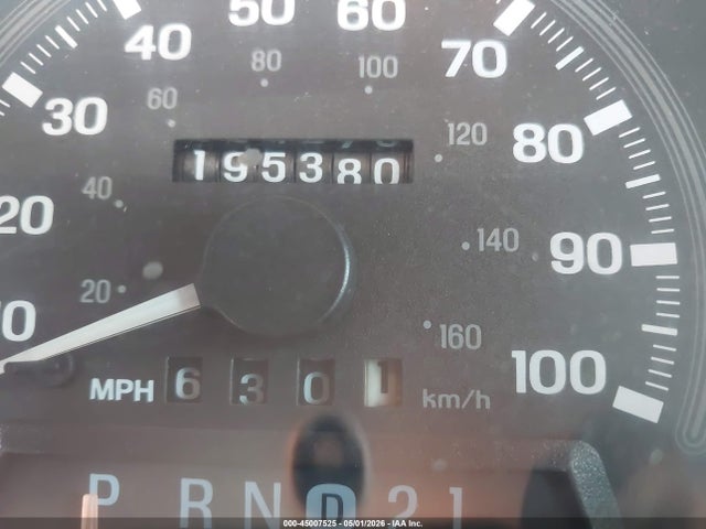 Продажа на аукционе авто 1998 Lincoln Navigator, vin: 5LMPU28LXWLJ51442, номер лота: 45007525