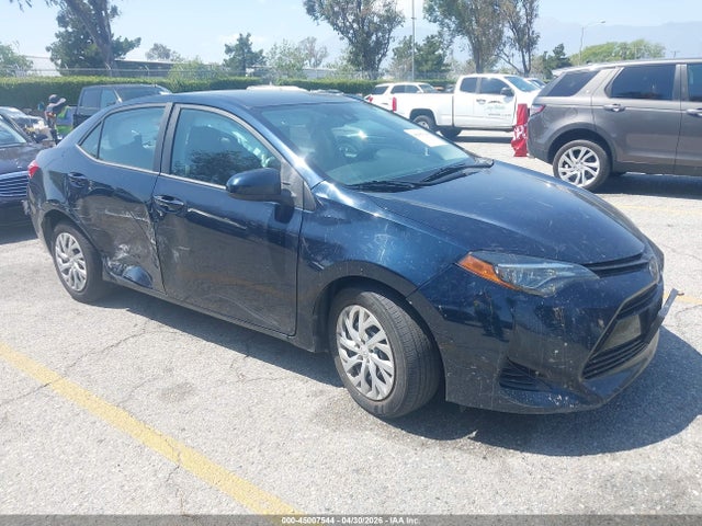 Toyota COROLLA LE 2019 2T1BURHE6KC167859 Image 1