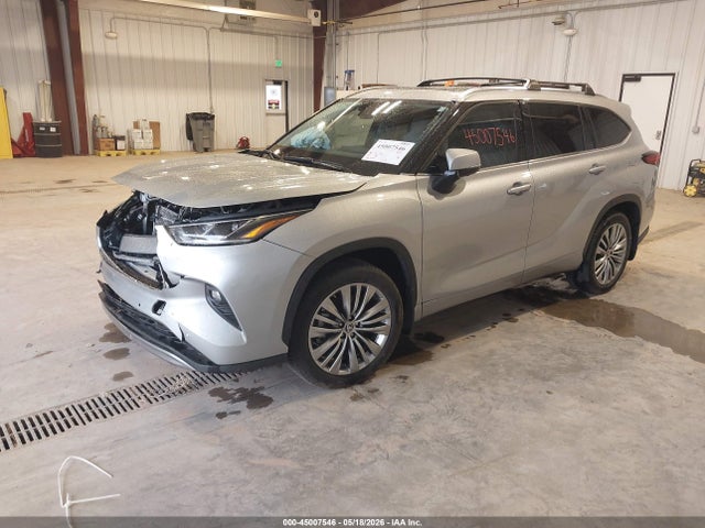 Продаж на аукціоні авто 2022 Toyota Highlander Platinum, vin: 5TDFZRBH8NS250761, номер лоту: 45007546