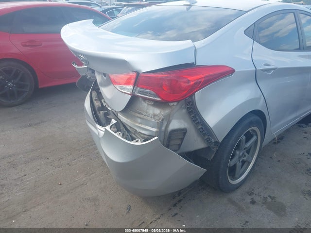 Aukcja sprzedaży 2013 Hyundai Elantra Gls/limited, vin: KMHDH4AE2DU582558, numer aukcji: 45007549