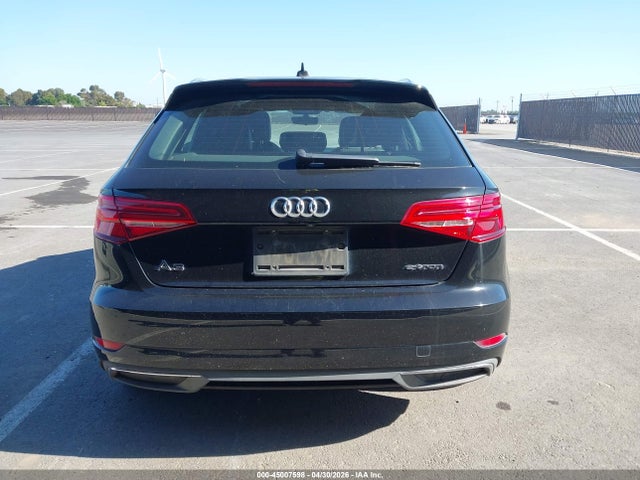 Продаж на аукціоні авто 2018 Audi A3 E-tron 1.4t Premium/1.4t Tech Premium, vin: WAUUPBFF4JA060666, номер лоту: 45007598