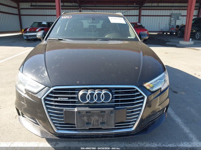 Продаж на аукціоні авто 2018 Audi A3 E-tron 1.4t Premium/1.4t Tech Premium, vin: WAUUPBFF4JA060666, номер лоту: 45007598