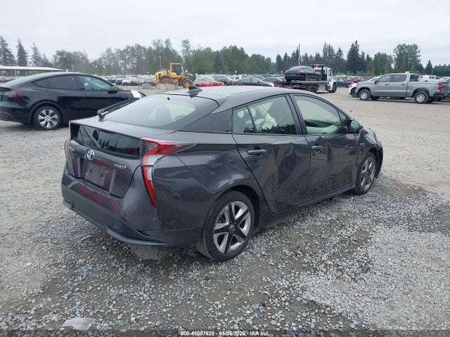 JTDKARFU1G3505669 Toyota Prius Three Touring