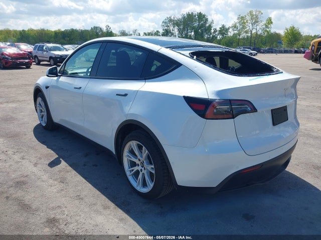 Продаж на аукціоні авто 2022 Tesla Model Y Long Range Dual Motor All-wheel Drive, vin: 7SAYGDEE4NF307693, номер лоту: 45007644