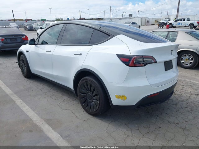 Продаж на аукціоні авто 2022 Tesla Model Y Long Range Dual Motor All-wheel Drive, vin: 7SAYGDEE2NF561614, номер лоту: 45007649
