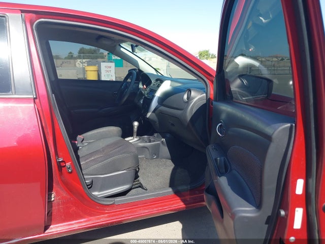 3N1CN7AP4HK448414 Nissan Versa 1.6 Sv