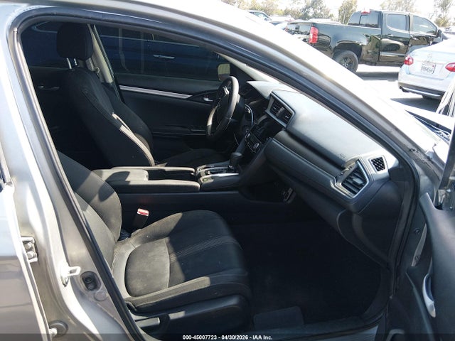 Honda Civic Lx 2019 2HGFC2F69KH558647 Image 5