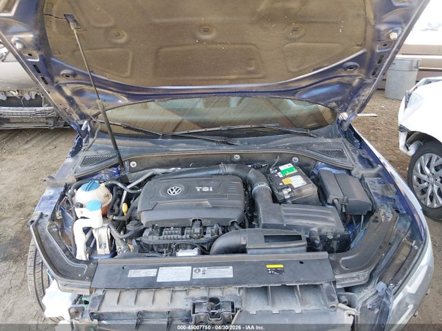 45007750 :رقم المزاد ، 1VWDT7A37HC061198 vin ، 2017 Volkswagen Passat 1.8t R-line مزاد بيع