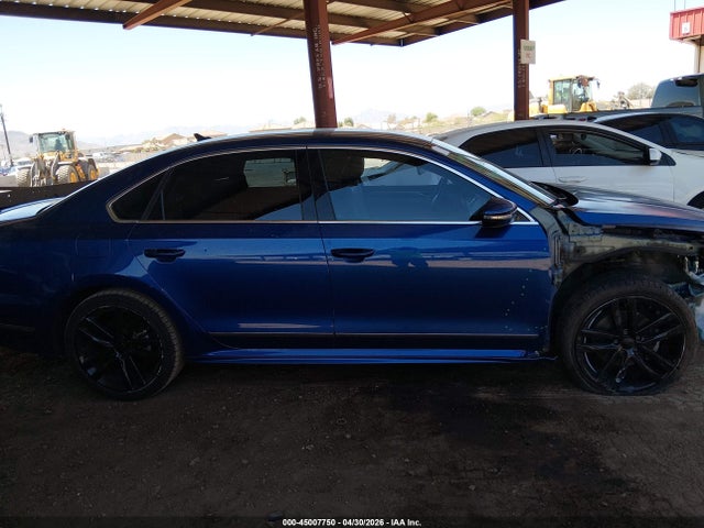 45007750 :رقم المزاد ، 1VWDT7A37HC061198 vin ، 2017 Volkswagen Passat 1.8t R-line مزاد بيع