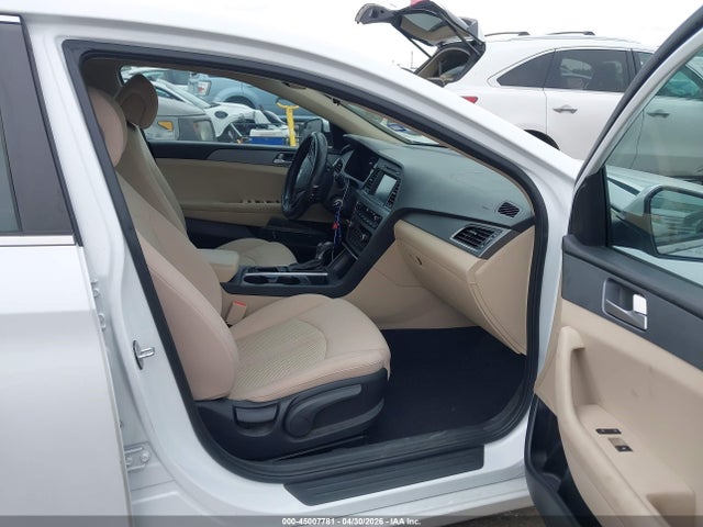 Aukcja sprzedaży 2017 Hyundai Sonata Se, vin: 5NPE24AF7HH589105, numer aukcji: 45007781