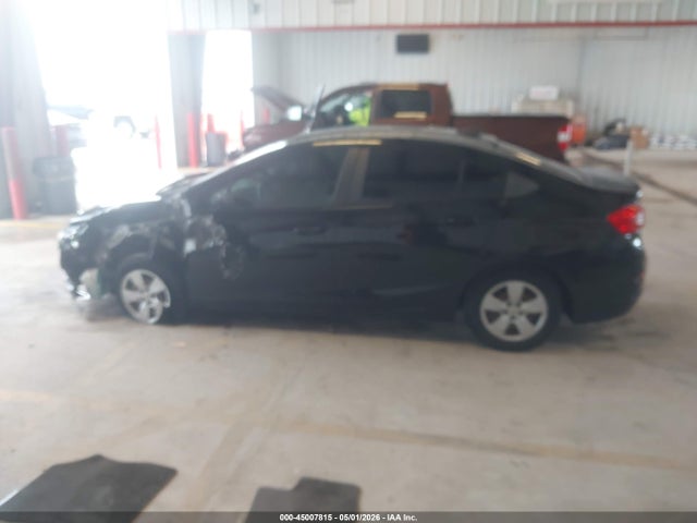 45007815 :رقم المزاد ، 1G1BC5SM5H7242243 vin ، 2017 Chevrolet Cruze Ls Auto مزاد بيع