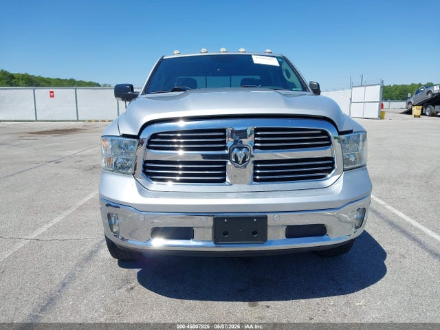 2018 Ram 1500 Big Horn  4x4 6'4 Box მანქანა იყიდება აუქციონზე, vin: 1C6RR7TT9JS215191, აუქციონის ნომერი: 45007825