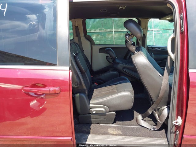 Продажа на аукционе авто 2017 Dodge Grand Caravan Sxt, vin: 2C4RDGCG4HR841852, номер лота: 45007834